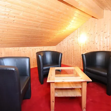 Mit Viel Platz In Burhave